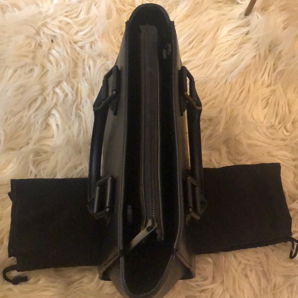 Kendall And Kylie Handbag - Picture 7 of 7